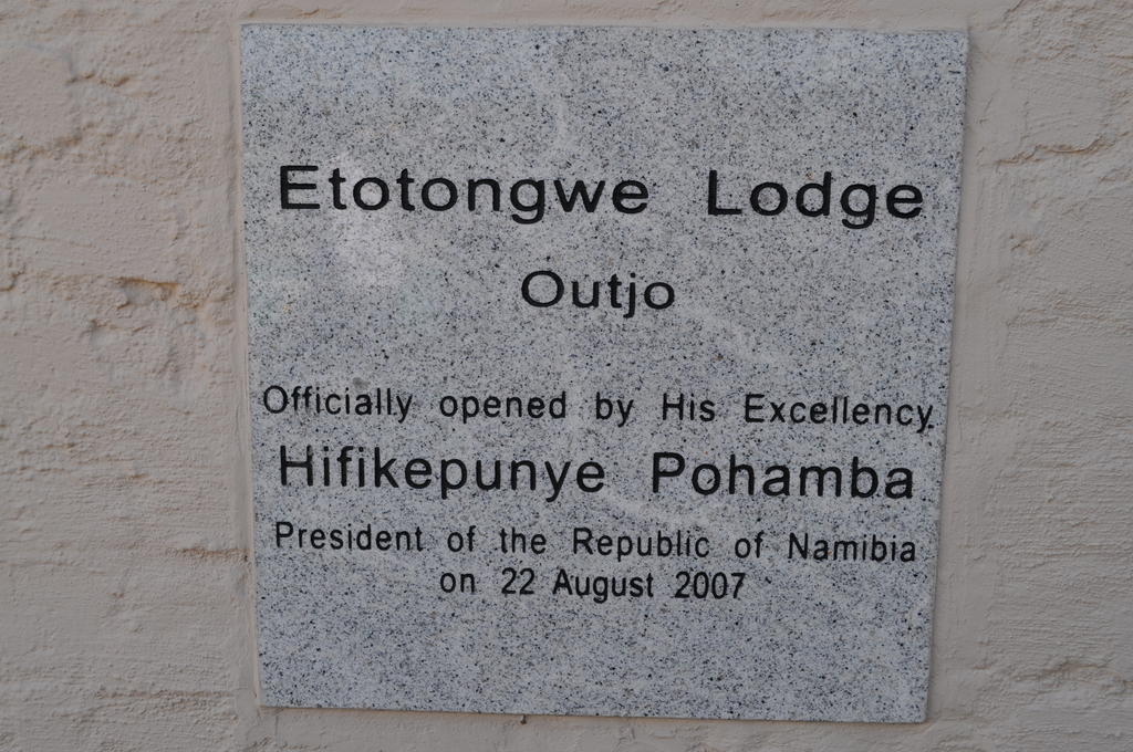 Etotongwe Lodge Outjo Extérieur photo