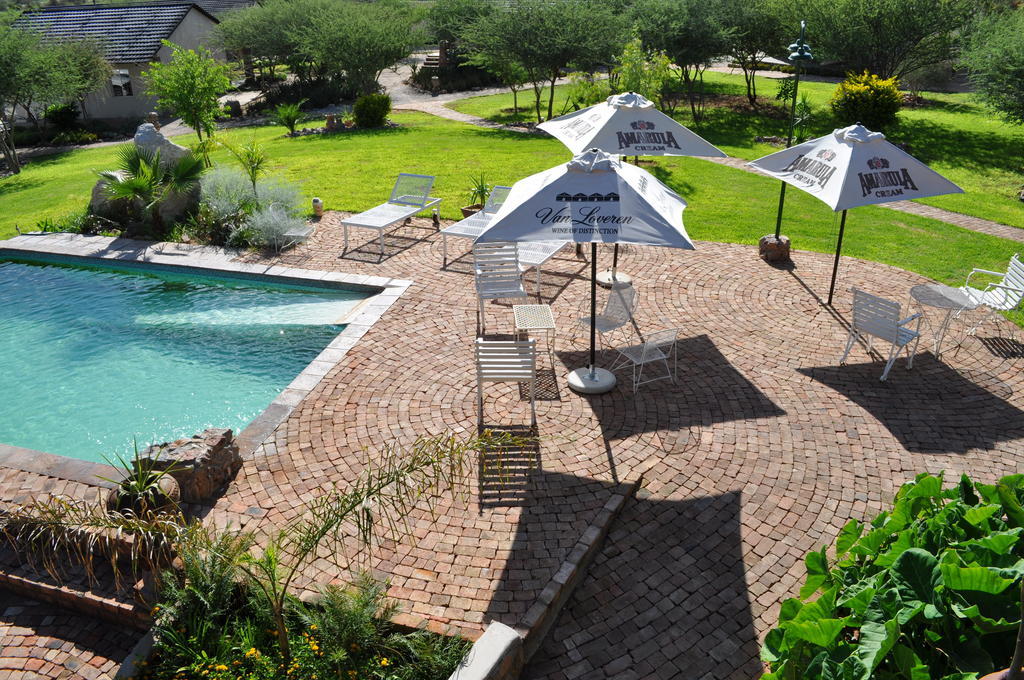 Etotongwe Lodge Outjo Extérieur photo