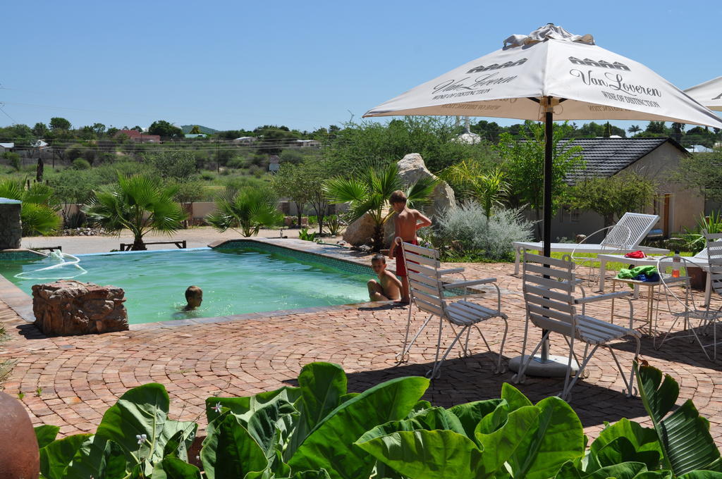 Etotongwe Lodge Outjo Extérieur photo