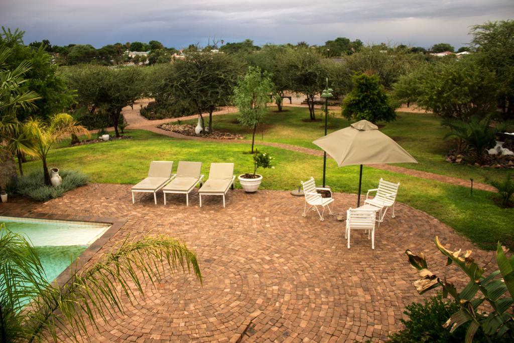 Etotongwe Lodge Outjo Extérieur photo