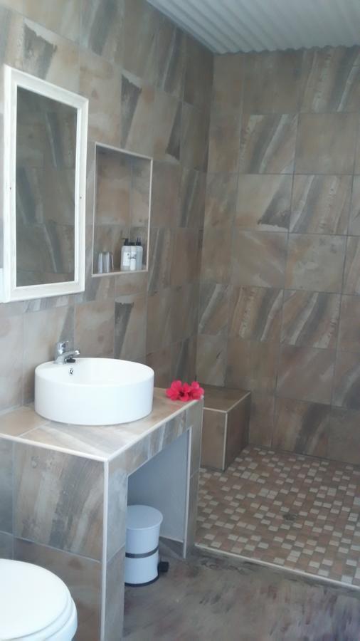 Etotongwe Lodge Outjo Extérieur photo