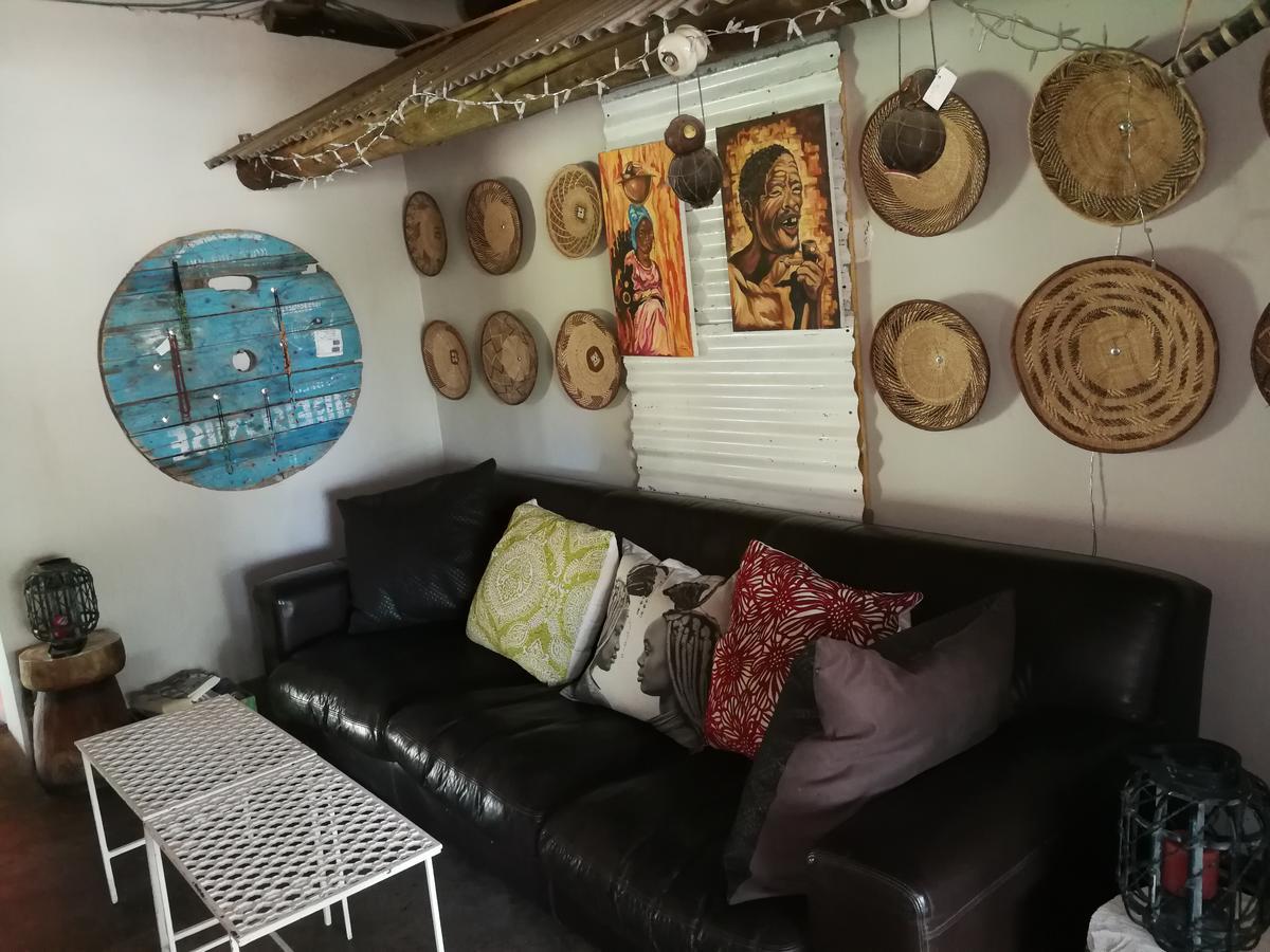 Etotongwe Lodge Outjo Extérieur photo