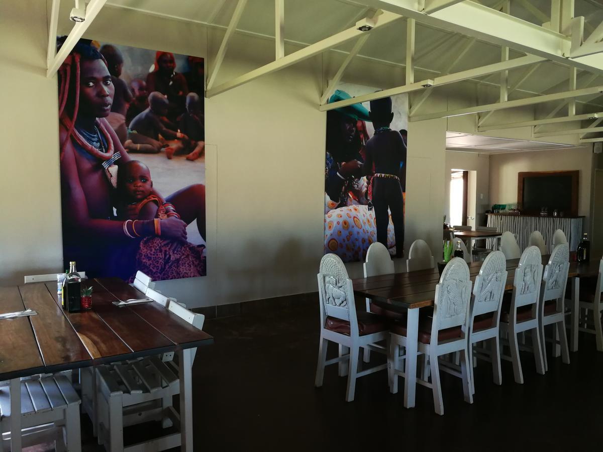 Etotongwe Lodge Outjo Extérieur photo