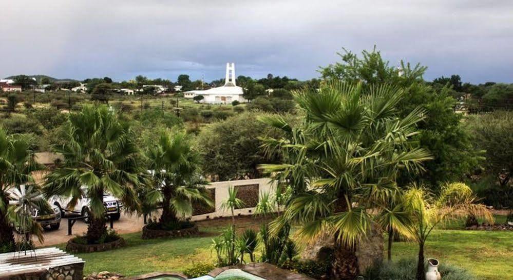Etotongwe Lodge Outjo Extérieur photo