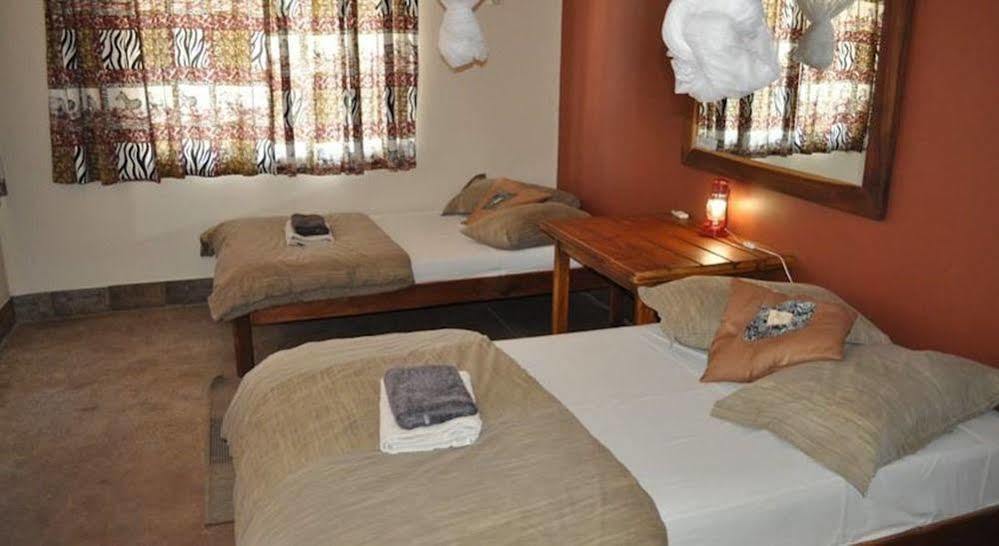 Etotongwe Lodge Outjo Extérieur photo