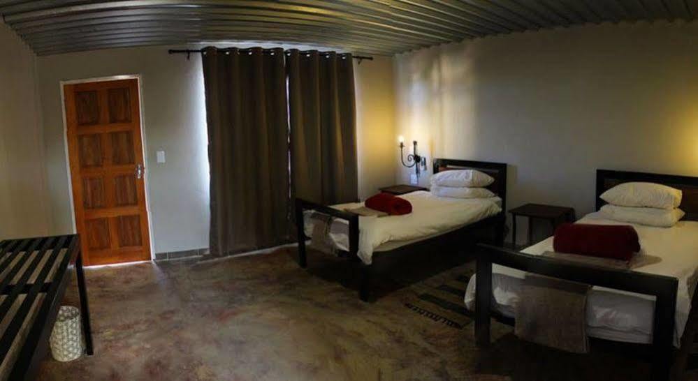 Etotongwe Lodge Outjo Extérieur photo