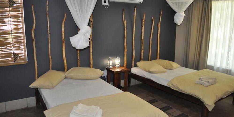 Etotongwe Lodge Outjo Extérieur photo