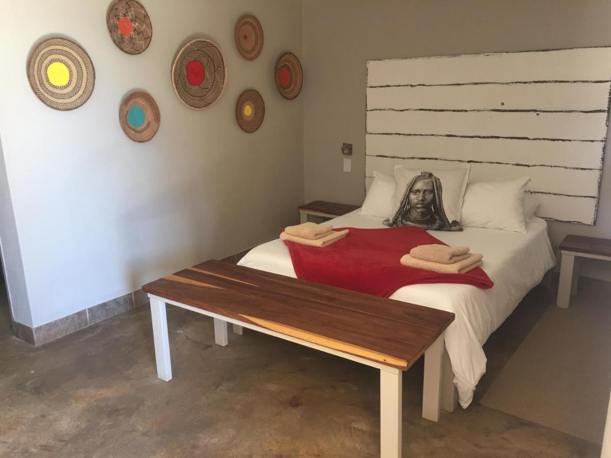 Etotongwe Lodge Outjo Extérieur photo